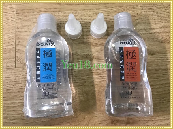 Sử dụng Gel bôi trơn trong khi quan hệ để tăng khoái cảm và hạn chế mắc kẹt